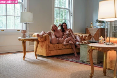 Audri+Asana [ audri-asana ] - When big bro sends you dirty texts and you need to cum for the third