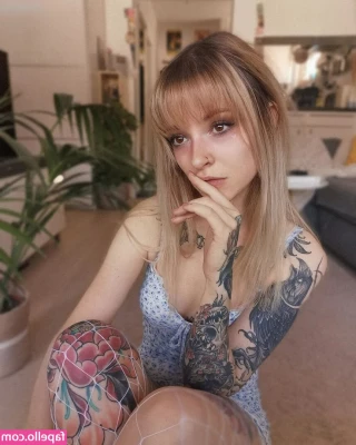 ghostf0x - can you see my pussy pulse when i cum