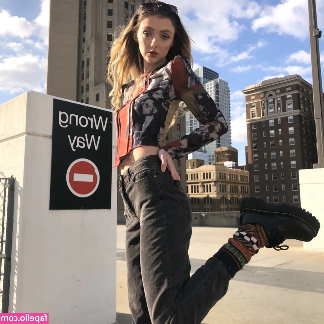 Justjaykay - 😋 daisy dukes for the win 🌸