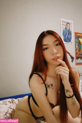Ryujinnie - I love spreading my pussy