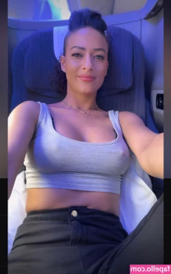 rocking_alopecia [ rocking-alopecia ] - It’s all about that easy access 💋💋💋