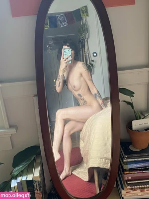 whoreticulture - Como me gustan las pajas mañaneras  me gustan andar deslechado