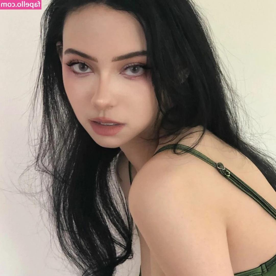 fariyalexx - What is your current relationship status?