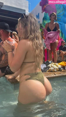 Lori Kemp [ lori-kemp ] - daddy used some toys on me last night  hollyyy fuck was it something
