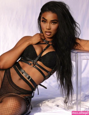Simone Henderson [ simone-henderson ] - Like all my posts