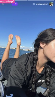 Katievsaliens - Such a lush day today  wouldn t you agree