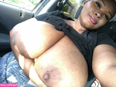 Ms. MoodyBoobies [ ms-moodyboobies ] - Cum shower with me 🥺💖