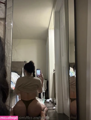 Chrrristina Chrristineee [ chrrristina-chrristineee ] - Stills from the gif set earlier   these are the cutest panties and