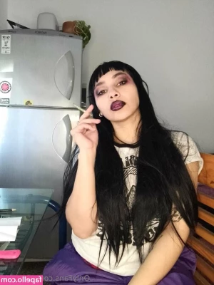 xiawebb - Have some naughty dreams tonight 😈