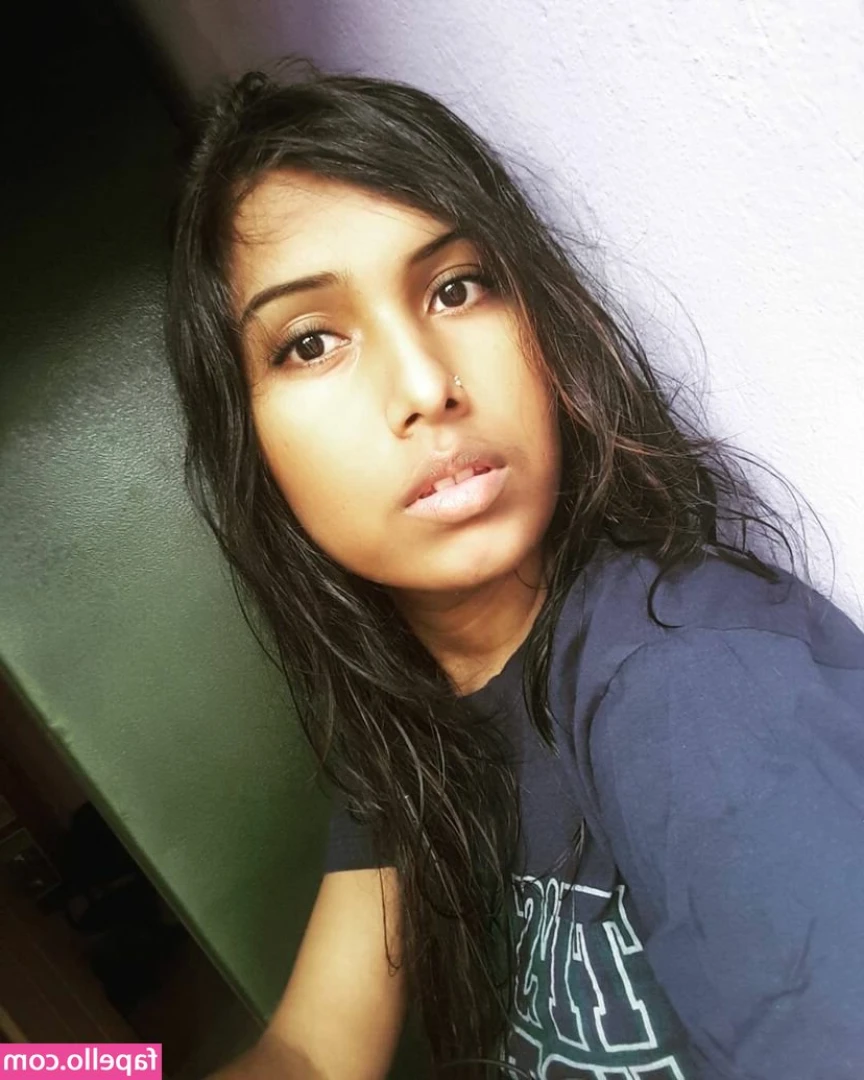 Hemoshree Bhadra [ hemoshree-bhadra ] - fuck me like u mad at me babyy  i needa dick that drives me crazyy