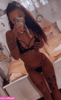 Bootyqueen92 - Showing off after the gym