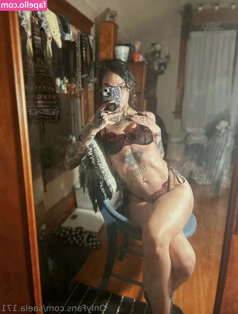 saela.171 [ saela-171 ] - Guess i am a little wet... 😍
