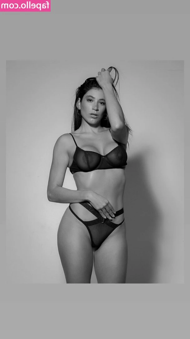 Belen Duran [ belen-duran ] - Hey guys I’ve been packing boxes and putting stuff in to the moving
