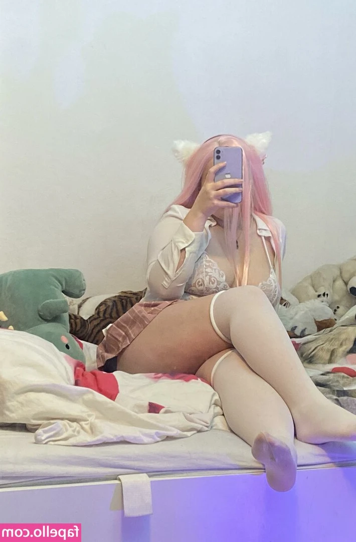 cute_weirdo [ cute-weirdo ] - Last night s outfit choice - What do you think