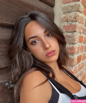 Linda T [ linda-t ] - All about the toes!!!