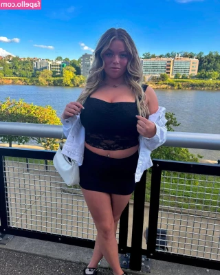 BustyAJ - Happy Wet Wednesday  Cum get in the hot tub