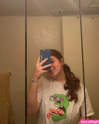 Mikayla S [ mikayla-s ] - Hi  my name is Jade  To welcome everyone to my page  I am giving my