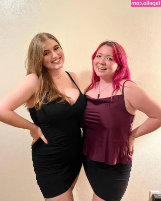 Mikayla S [ mikayla-s ] - Babes! Check your messages! I am horny!!! 😈