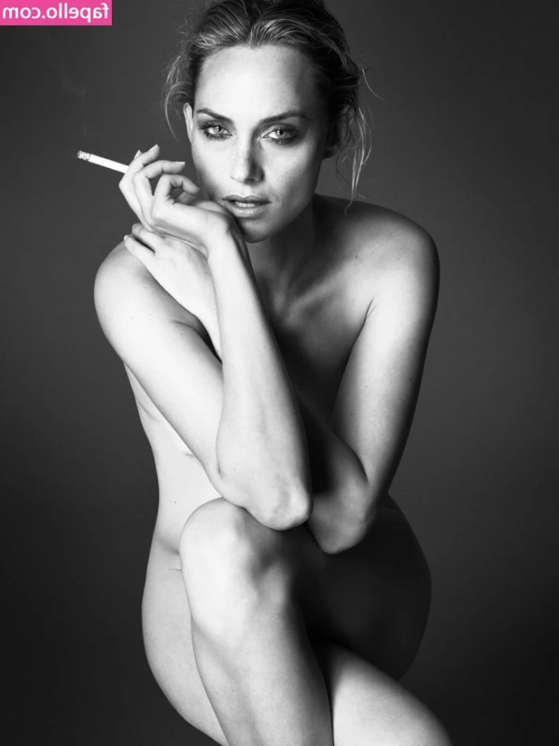 Amber Valletta [ amber-valletta ] - Vulnerable Share    I have learned to love every part of me with