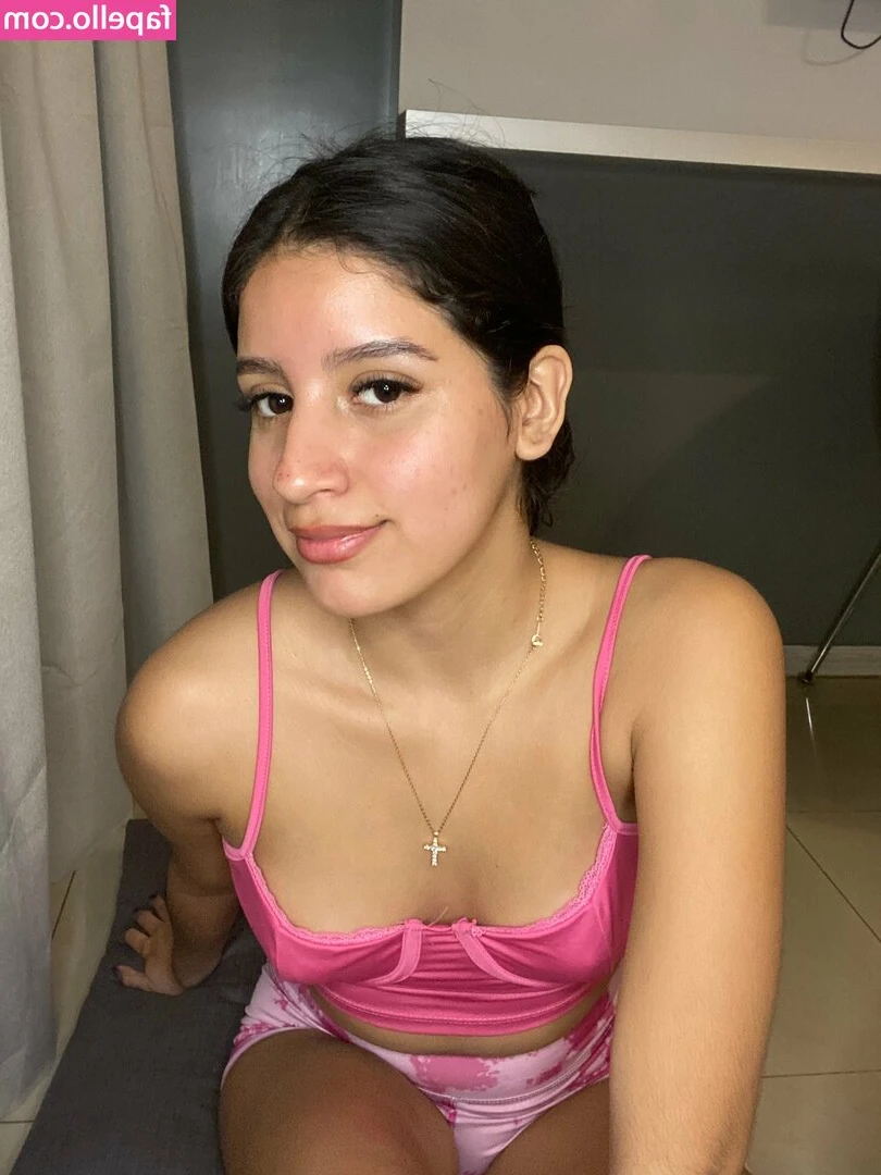 Iamyouronlygoddess - FREE TEXT ME  petite_little_olya    petite_little_olya Hottest girl