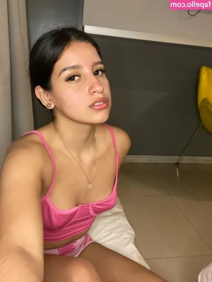Iamyouronlygoddess - Escalator cheeks   I did it  i wore the profile pic shorts out and