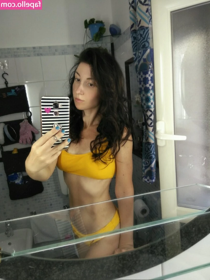 Nata_stanca [ nata-stanca-1 ] - Hey Guyssss   I m new around here  I m hoping I can be of some