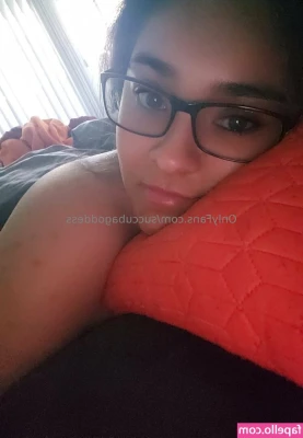 succubagoddess - Let me be your hero baby lol, sorry for the corn. Feeling cute. I