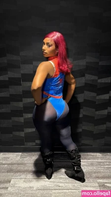 bignayaa - TE ESTOY ESPERANDO EN MI LIVE EXCLUSIVO MI AMOR  I AM WAITING FOR YOU