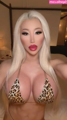 Monica Monroe [ monica-monroe ] - outdoor bush (i guess most of them are)