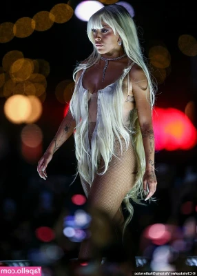 dojacat - Ass ready for a close up