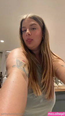alissbonytfree - 😈FREE😈FREE😈FREE😈Slutty babe @madlen_roxy loves to shake