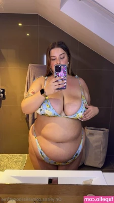 alissbonytfree - Hug me! ☺️🤗😋