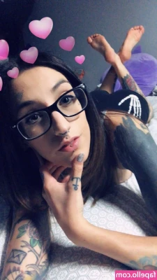 Kaitdarling - He begged me to cum all over his face 😈💦🤤