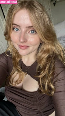 Krysttl - It’s storming outside and I need bedtime cuddles please 🦊