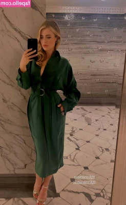 Melissa Roxburgh [ melissa-roxburgh ] - Who else likes a little car fun