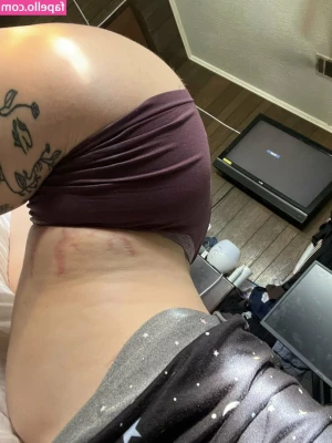 Whitney Claire [ whitney-claire ] - Woooow