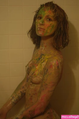 Body Painted Celebs. [ body-painted-celebs ] - There s an itch in the back of my throat  can you scratch it