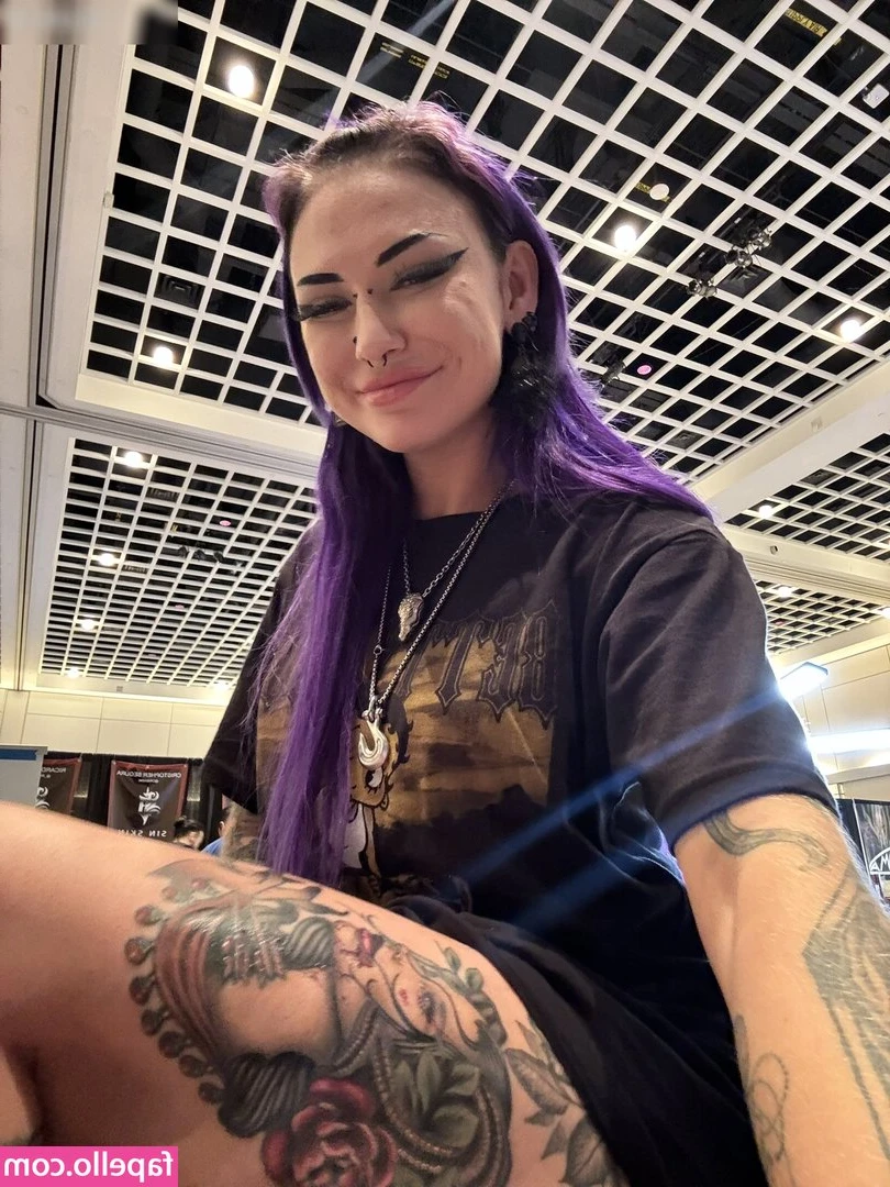 Jemma_Hex [ jemma-hex ] - Want to play today?