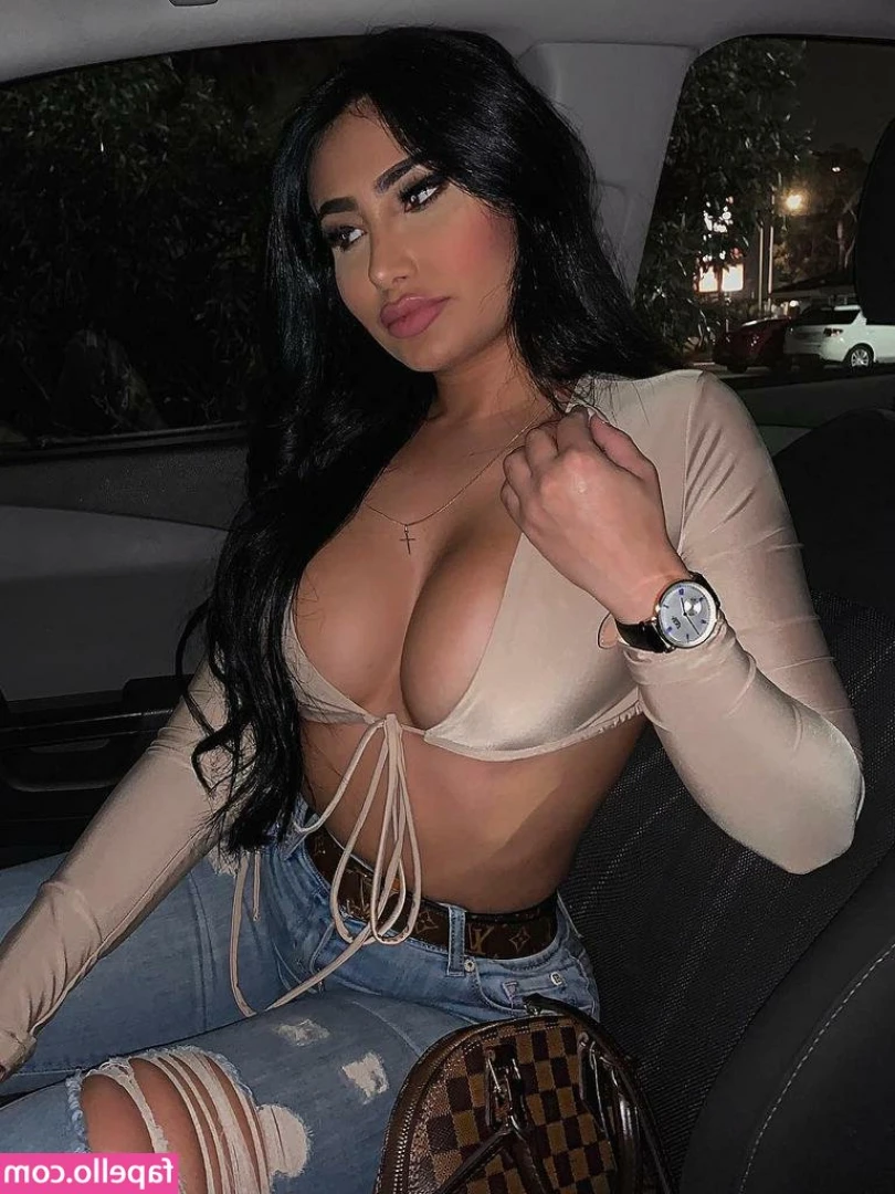 Jessica Foster [ jessica-foster ] - Honey