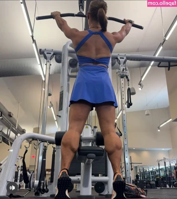 Girls With Calves [ girls-with-calves ] - I was on the floor  I don t know why I didn t think to go on the