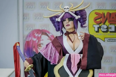 paulinkacosplay - Double THE TROUBLE  SCRUNCHY SOLES