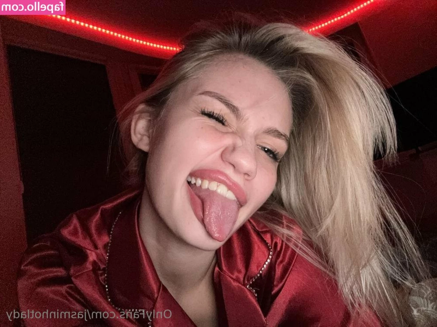 jasminhotlady - Scared money don t make no money      Give um what the want      New