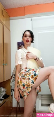 maddiesohot - El viernes van a comprar mi contenido   Las fotitos se ven ricas