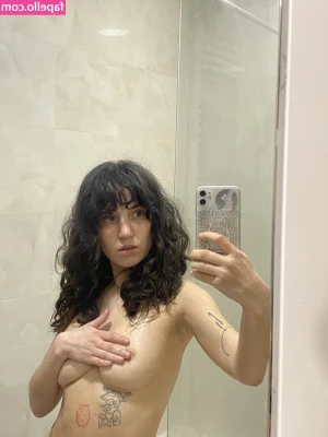 ulanakisska - Nothing like a first post with lots of ass