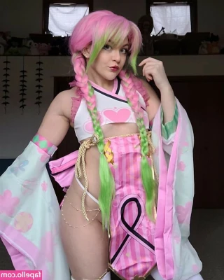 ohwell.tori [ ohwell-tori ] - wickedwednesday is back  this time in hot pink on a chilly day  enjoy