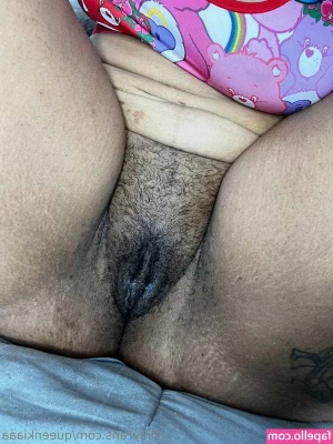 Queen Kiaa [ queen-kiaa ] - Ok  wank from home