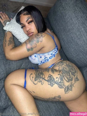 Queen Kiaa [ queen-kiaa ] - Hey guys  Thanks so much for supporting me  If you let me know the