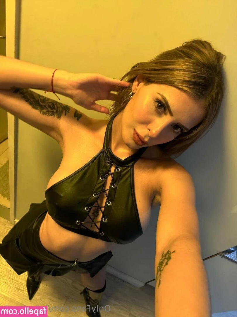 katerineck - Let me add a little spice to your routine. 😏 🤫