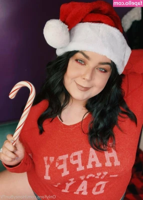 honeybuntv - Do you believe this lady in red can make so much MILK 🍼💦 are
