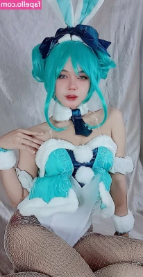 Xelya - Esta semanita mandé a comprar mucha ropita sexy y see through  estoy